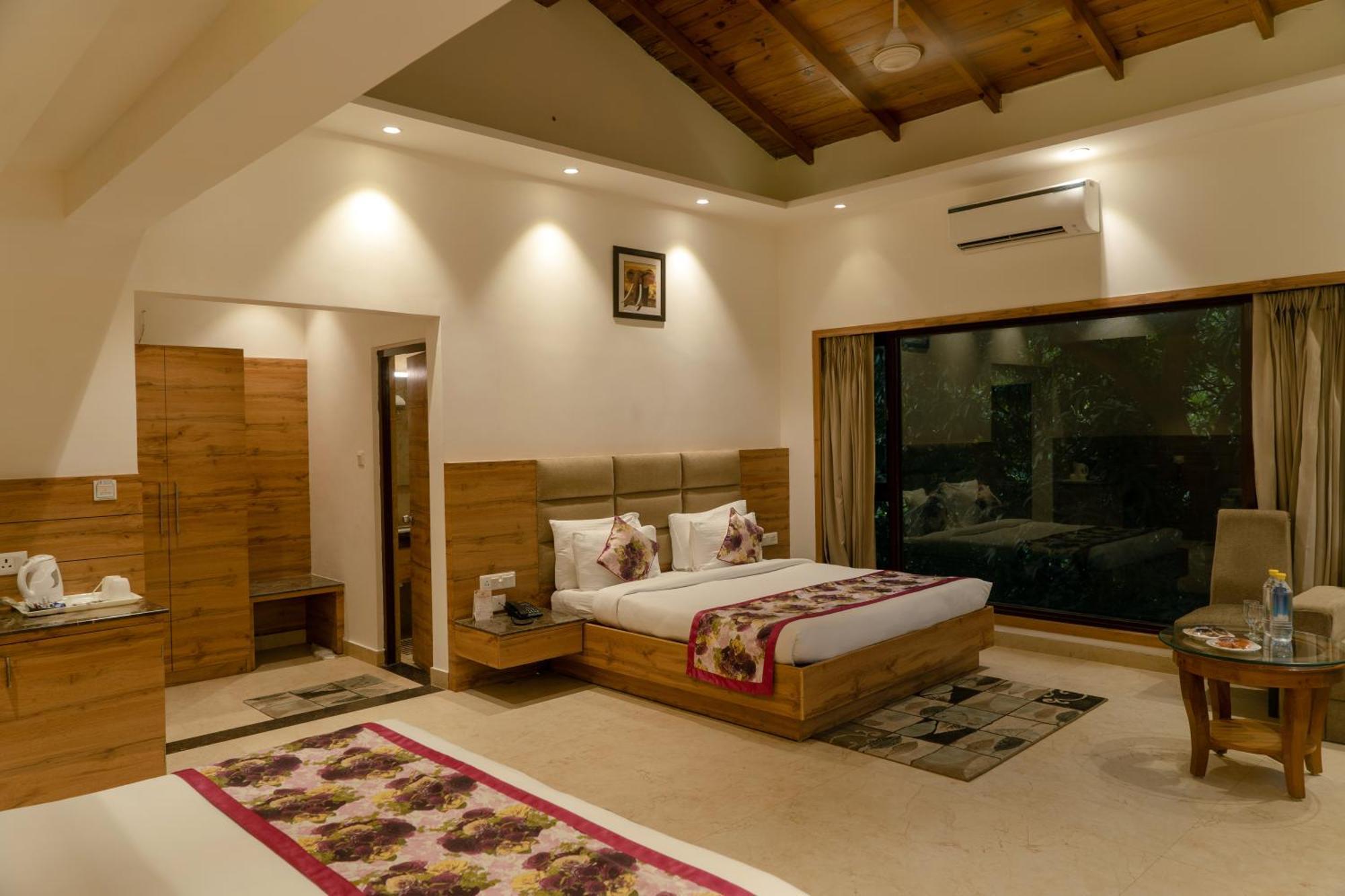 Wood Castle Spa & Resort Dhikuli Exterior foto