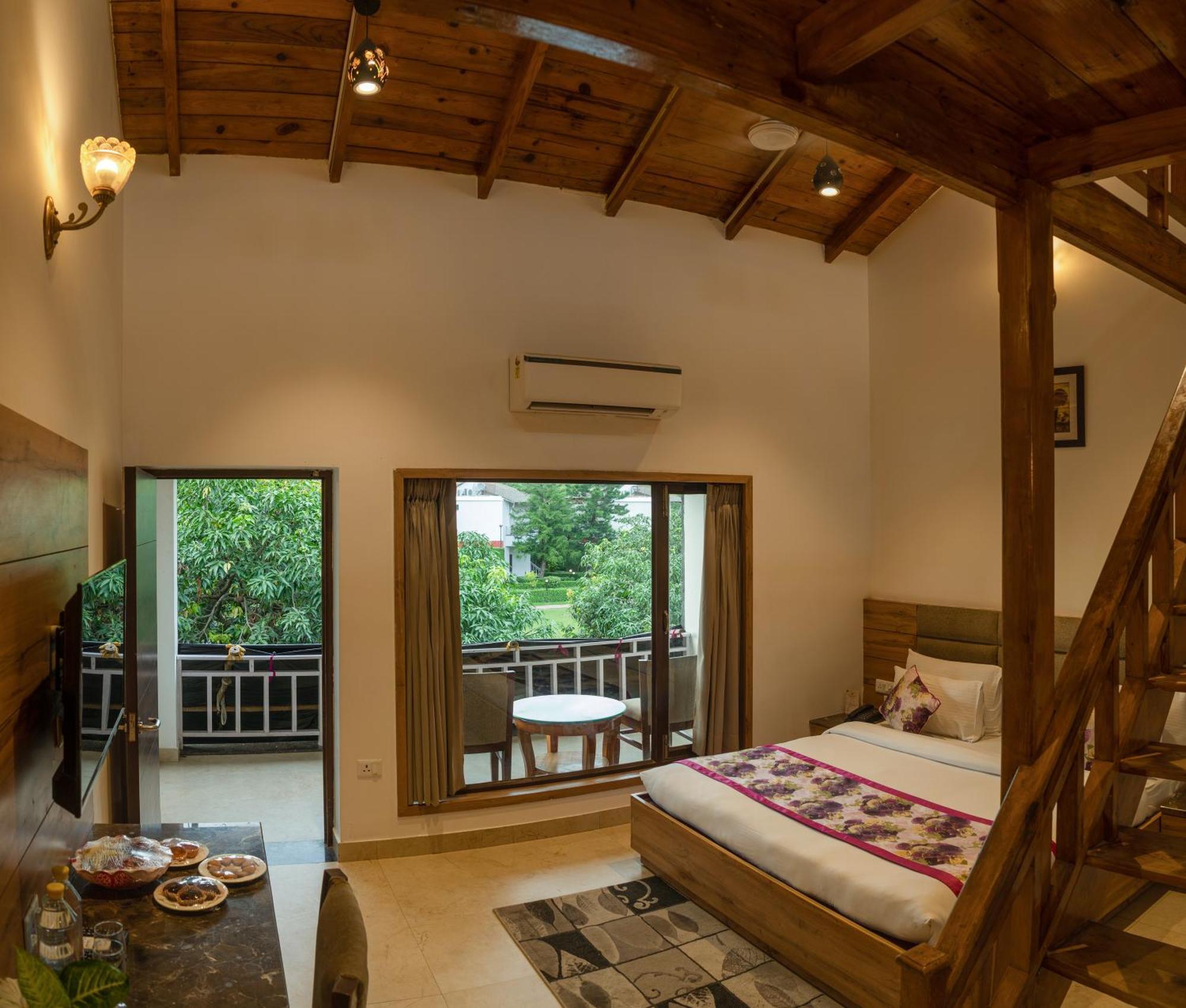 Wood Castle Spa & Resort Dhikuli Exterior foto